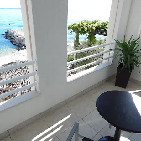Sea Star Apartments Podstrana Habitación foto